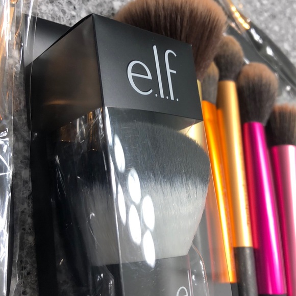 Makeup brushes bundle! - Picture 4 of 7
